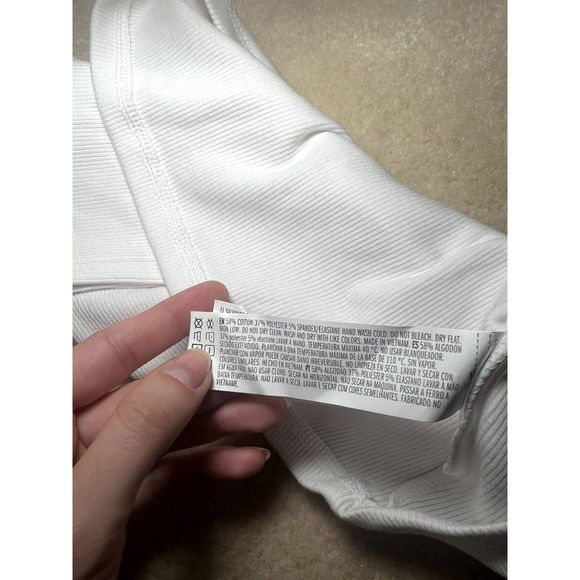 NWT Forever 21 White Crop Top | Small - Picture 4 of 4